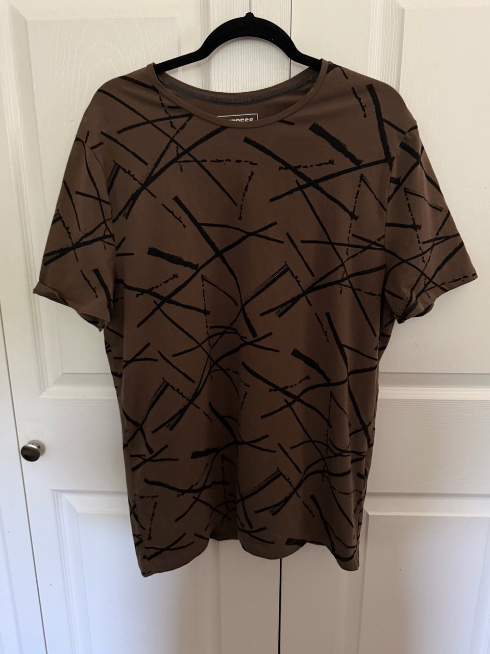 5 for $25! Express Brown Short Sleeve Graphic Crewneck Tee